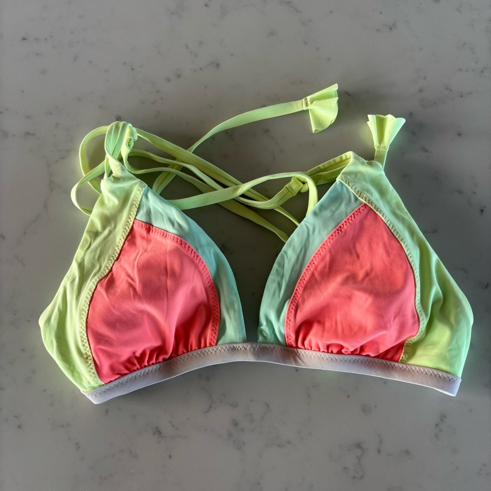 Lululemon Bikini‎ Top Size S